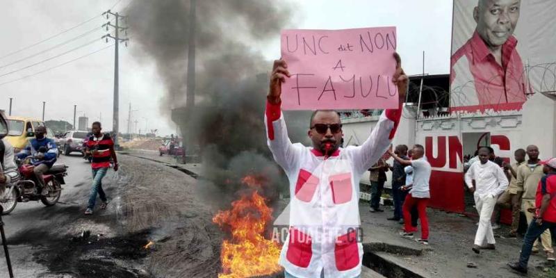 manifestation des militants de l'UNC contre la désignation de Martin Fayulu comme candidat de l'opposition à la présidentielle / Ph. Christine Tshibuyi