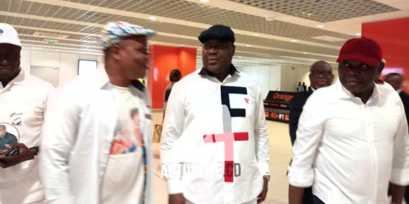 Vital Kamerhe et Félix Tshisekedi à l'aéroport de Nd'jili/Ph. Christine Tshibuyi