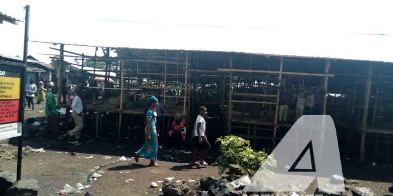 Des barricades érigées par les manifestants à Goma pour protester contre le report des élections à Beni, Butembo et Yumbi.