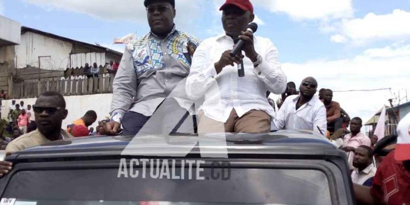 Félix Tshisekedi et Vital Kamerhe lors d'une caravane à Katana