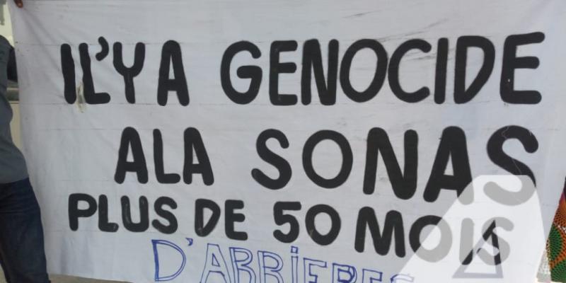 Manifestation des agents de la SONAS à Kinshasa contre les arriérés de 50 mois de salaire.