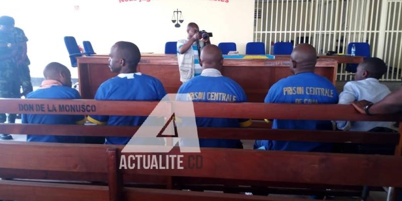 L'ancien chef de guerre Cheka et ses trois co-accusés à l'audience ce jeudi 7 février à Goma à la cour militaire opérationnelle du Nord-Kivu.