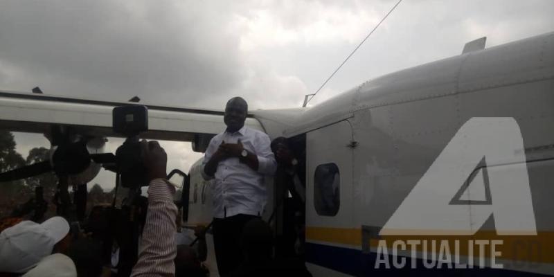 Arrivée de Martin Fayulu à l'aéroport de Rughenda à Butembo.