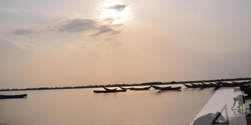 Couchée du soleil sur le Lac Edourd/Ph Joseph Tsongo