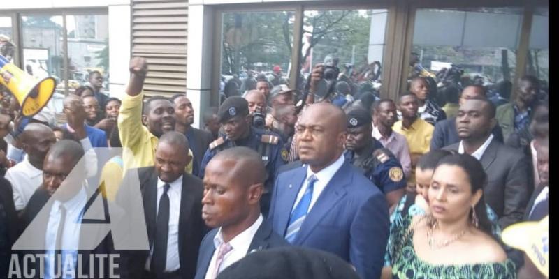 Gentiny Ngobila à l'hôtel de ville de Kinshasa