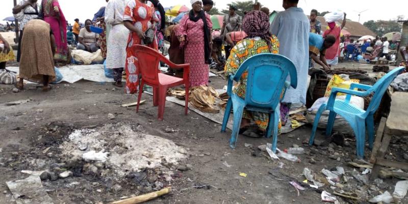 Kin-Bopeto : quand les femmes s’en prennent à la gestion des déchets 