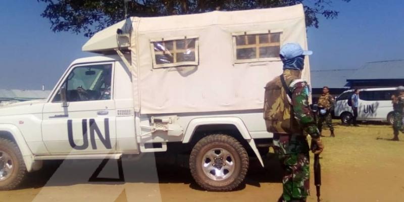 Un casque bleu assurant la sécurité d'un camp des déplacés à Kalemie/Ph ACTUALITE.CD