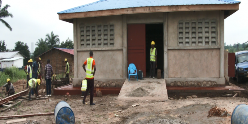 Centre de transformation construit par le programme PAPAKIN avec le soutien du FIDA