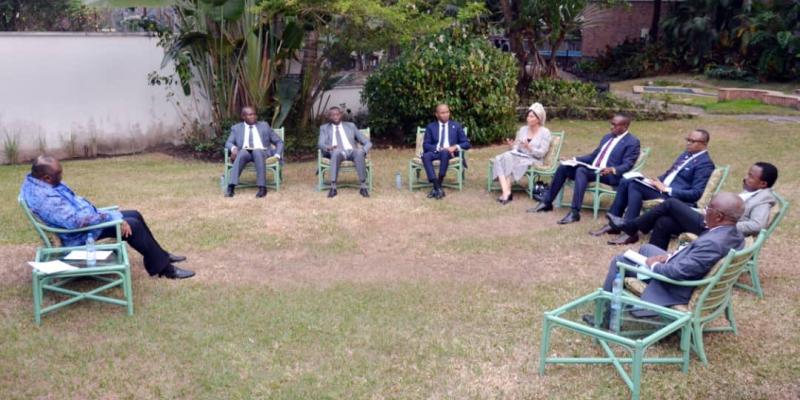 Le groupe de 13 personnalités reçus par Jean Pierre Bemba. Ph/droits tiers 