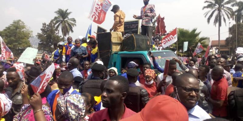 Militants de l'UNC à Bukavu lors de la marche de soutien à Kamerhe. Ph/Actualite.cd Justin Mwamba