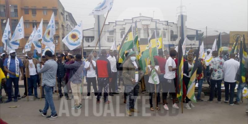 Militants du FCC au niveau de la première rue Limete. Ph/Actualite.cd