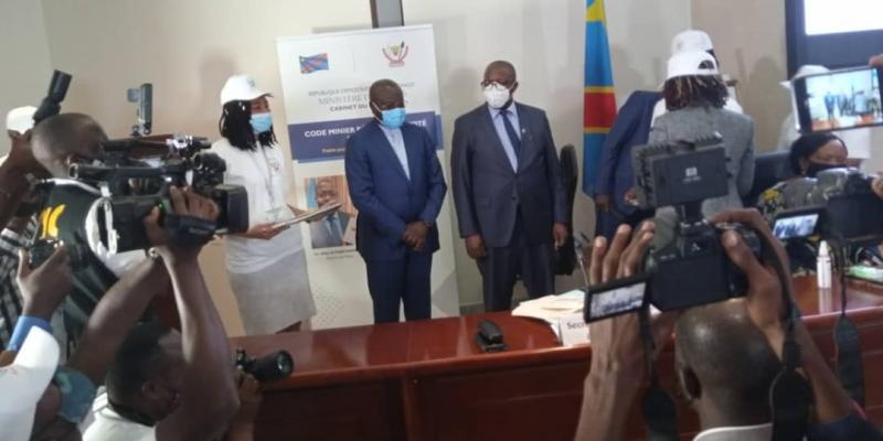 Cérémonie de Présentation par le cadastre minier du ««Code minier révisé et annoté de la RDC»