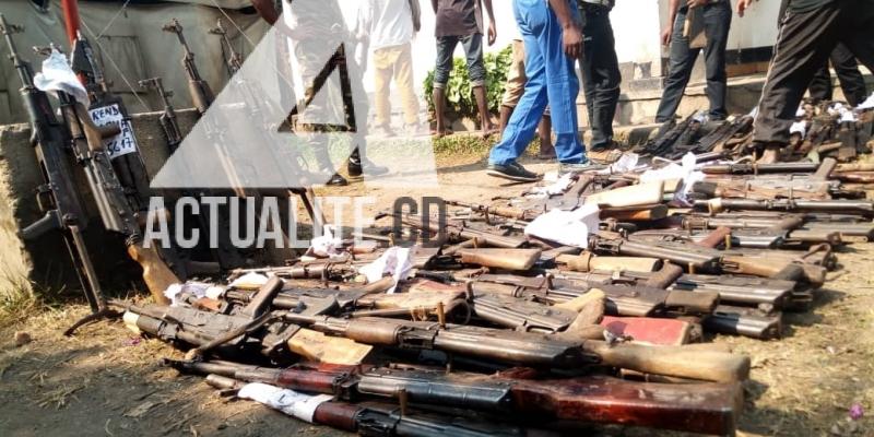 Des armes récupérées par les FARDC auprès des miliciens au Nord-Kivu/Ph ACTUALITE.CD