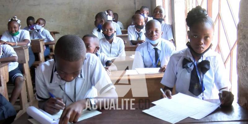 Les élèves dans une école de Mbuji-Mayi/Ph. ACTUALITE.CD