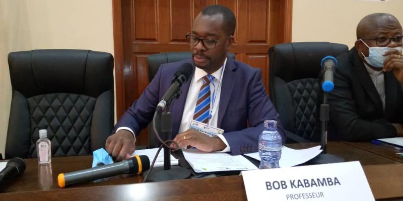 Pr. Bob Kabamba