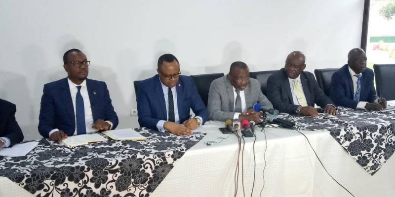 Les membres de G13 lors d'une conférence de presse/Ph ACTUALITE.CD 