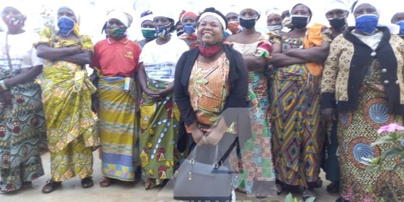 Les femmes rassemblées à l’hôpital Panzi pour dénoncer les menaces de mort contre Dr Denis Mukwege/Ph ACTUALITE.CD