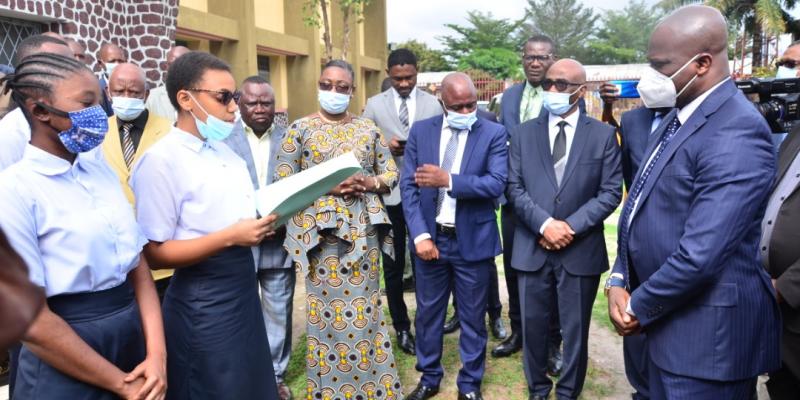 Le ministre de l'EPST Willy Bakonga lors du lancement de l'année scolaire 2020-2021 au collège saint Raphaël