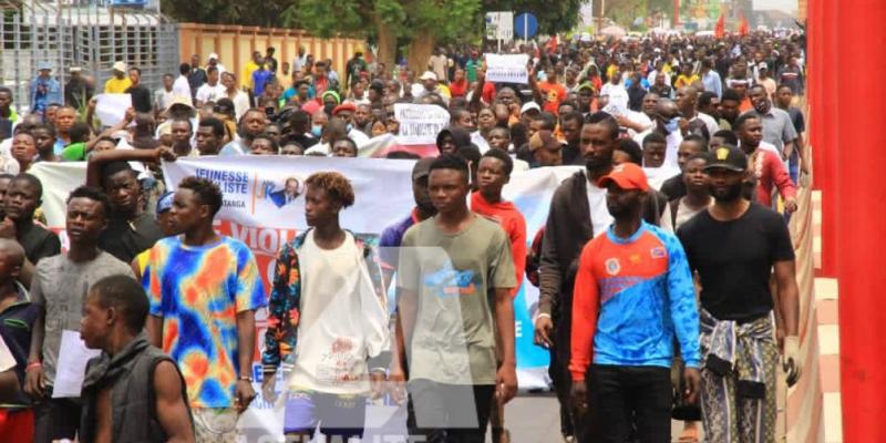 Les militants et cadres du FCC dans les rues de Lubumbashi/Ph. ACTUALITE.CD