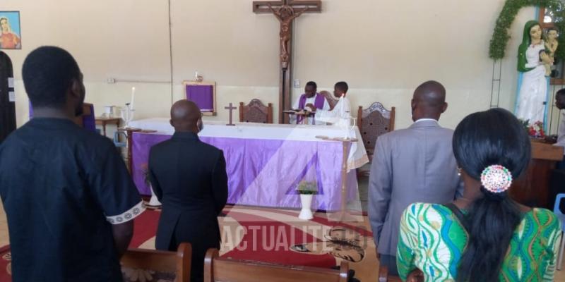 Kasaï-Oriental: messe de requiem en mémoire de Kasonga Tshilunde à Mbuji-Mayi