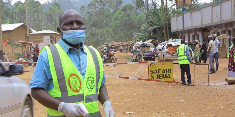 Un agent de riposte contre Ebola affecté à l'entrée de Butembo/Ph ACTUALITE.CD