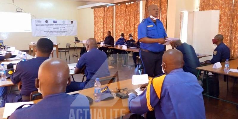 Les officiers responsables des unités spécialisées de la Police des mines et hydrocarbures en formation à Lubumbashi/Ph. ACTUALITE.CD