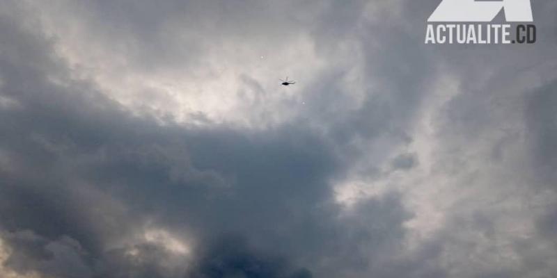Un hélicoptère de la Monusco survolant le volcan Nyiragongo/Ph ACTUALITE.CD 