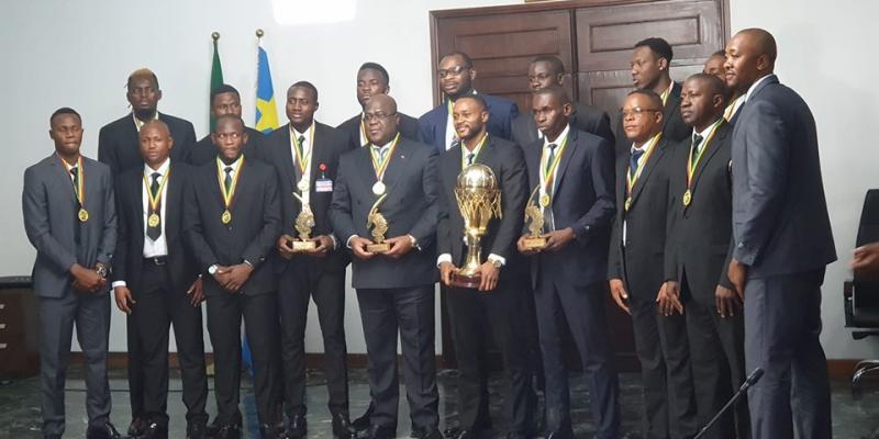 Les Léopards vainqueurs de l'Afrocan 2019 avec Félix Tshisekedi. Photo droits tiers