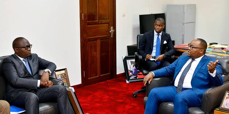 Guy Mafuta reçu par Didier Manzenga 