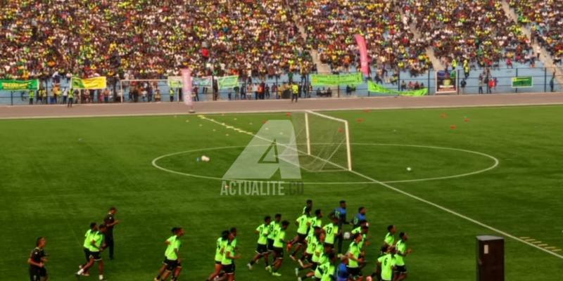 Présentation des joueurs de l'As Vclub au stade Tata Raphael 