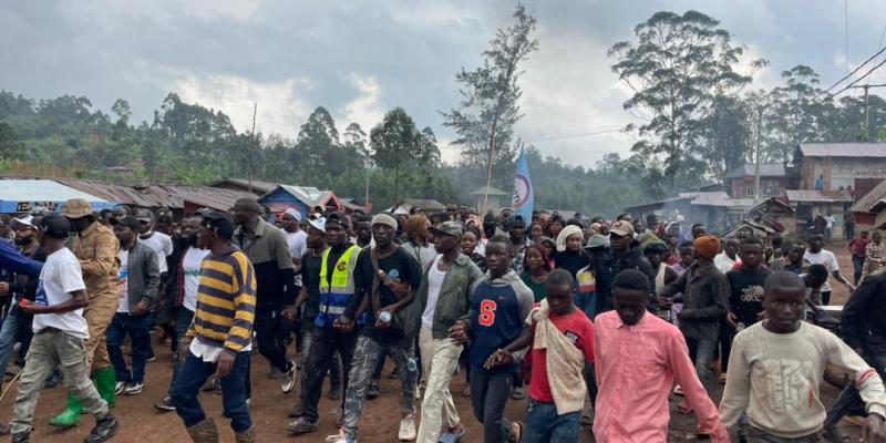 Des manifestants dans la rue à Butembo