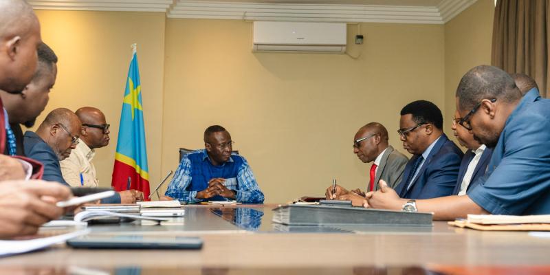 Daniel Mukoko Samba et les importateurs de maïs à Lubumbashi