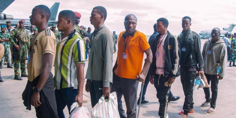 Arrivée à Kinshasa des FARDC désarmées en provenance de Goma