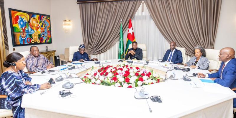 Faure Essozimna Gnassingbé et les co-facilitateurs