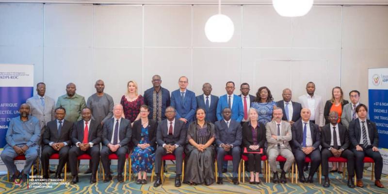 Déjeuner des diplomates autour du projet Grand Inga