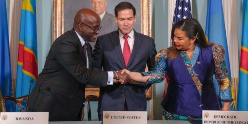 Signature de l’accord de paix entre la RDC et le Rwanda sous l’égide des États-Unis