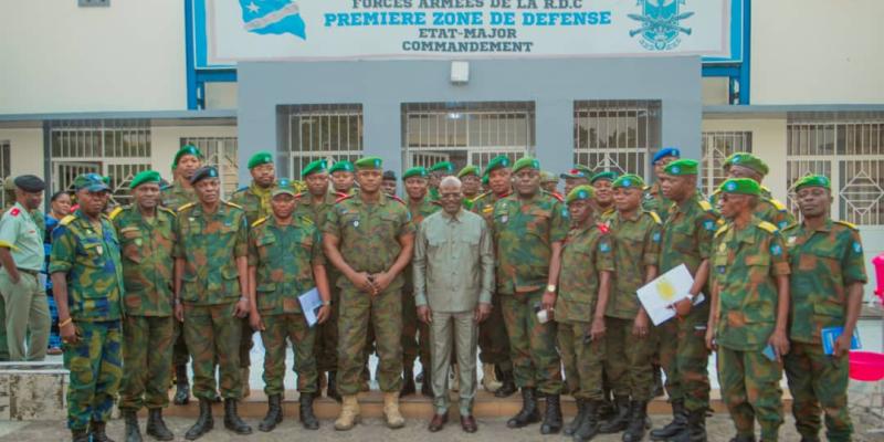 Le VPM de la défense à l'État-major Forces terrestres