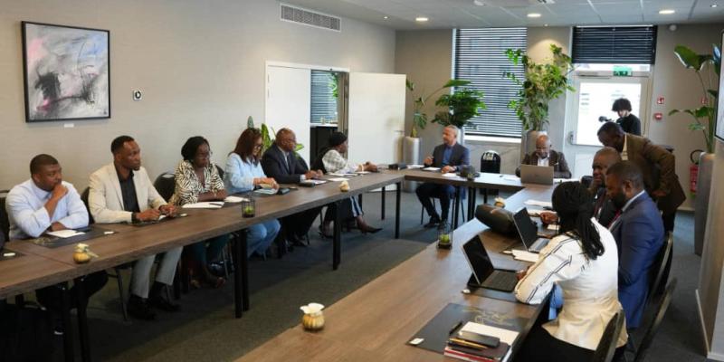 Moïse Katumbi et ses collaborateurs lors du lancement du conclave de son parti politique ce mardi 12 août à Bruxelles | photo droits tiers