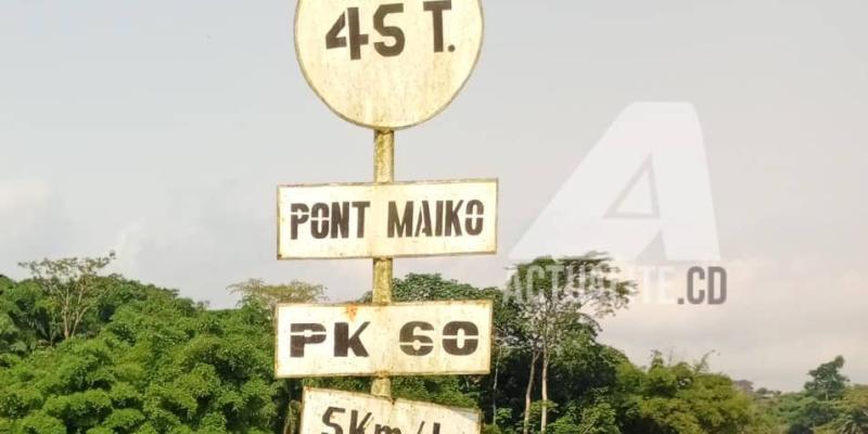 Pont Maiko à Ubundu