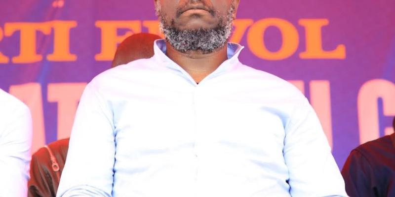 Delly Sesanga