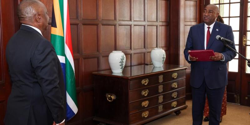 John Nyakeru et Cyril Ramaphosa