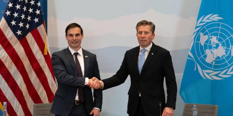 Tom Fletcher et Jeremy Lewin