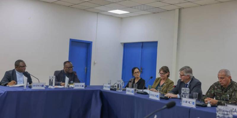 Rencontre entre JP Lacroix et le tandem CENCO-ECC