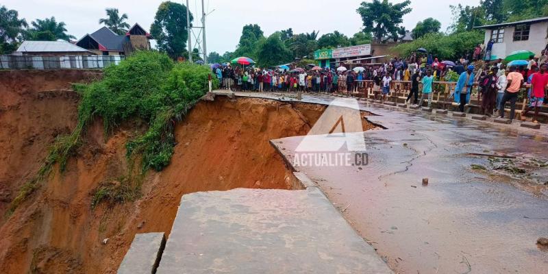 Le boulevard Wazabanga coupé après de fortes pluies à Kikwit