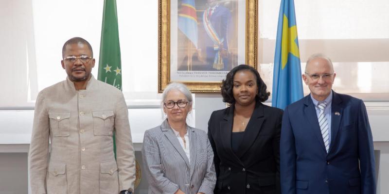 Didier Budimbu, Noëlla Ayeganagato Nakwipon et les chargés d'affaires des ambassades des USA et Canada en RDC