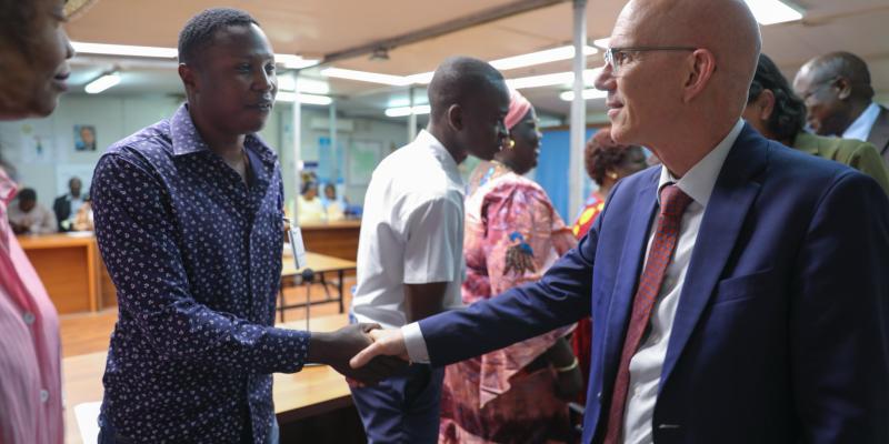 James Swan rencontre les couches sociales de l'Ituri