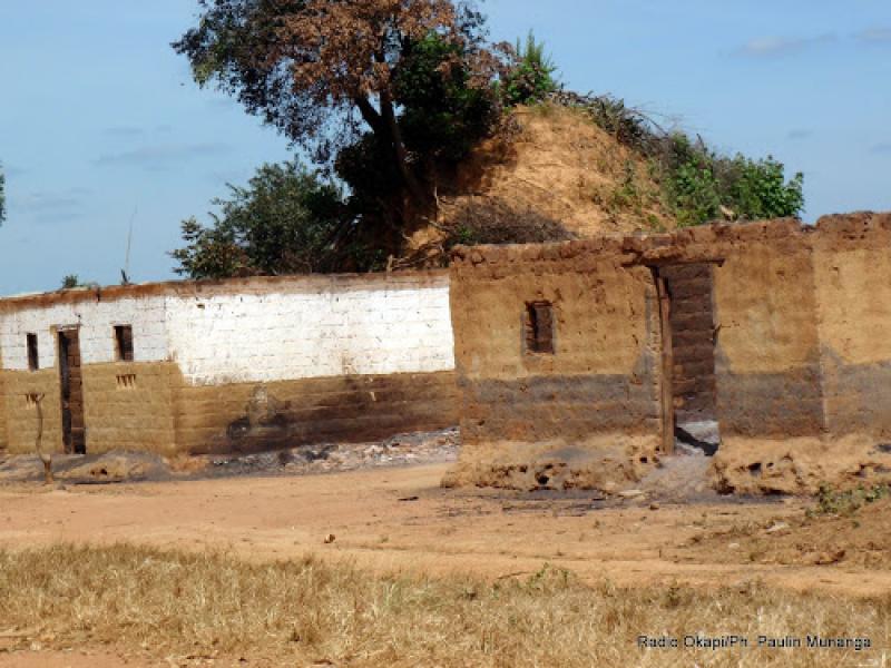 Maisons incendiées (Photo: Radio Okapi)