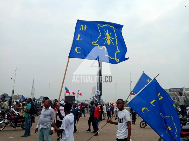 Les militants de l'opposition lors du meeting à Kinshasa