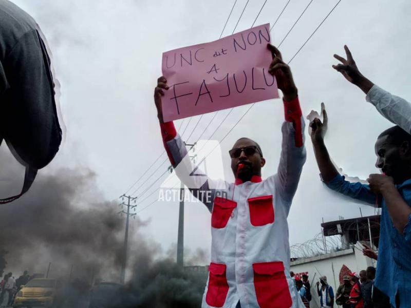 manifestation des militants de l'UNC contre la désignation de Martin Fayulu comme candidat de l'opposition à la présidentielle/ Ph. Christine Tshibuyi