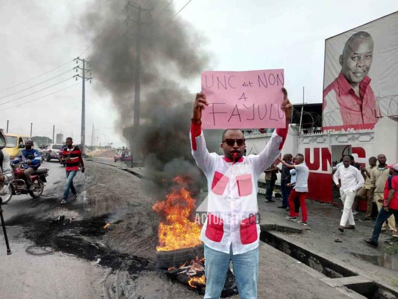 manifestation des militants de l'UNC contre la désignation de Martin Fayulu comme candidat de l'opposition à la présidentielle / Ph. Christine Tshibuyi